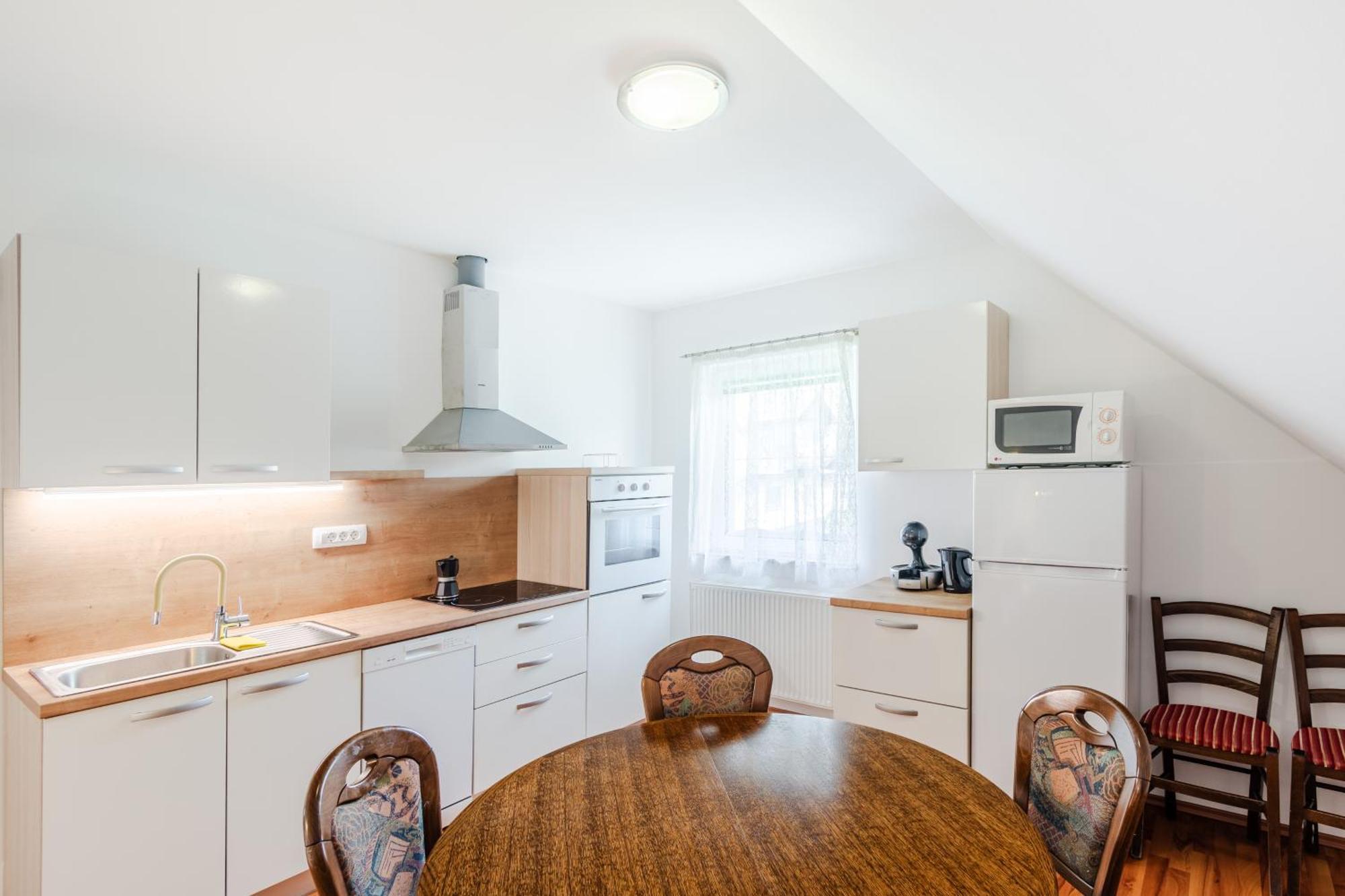 Apartment Pr' Stajercu With Free Onsite Parking Bovec Exterior photo